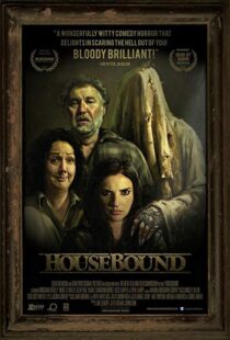 دانلود فیلم Housebound 201418389-698593877