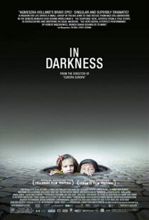 دانلود فیلم In Darkness 201113748-623956577