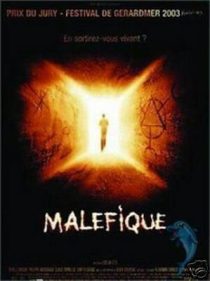 دانلود فیلم Maléfique 2002253487-1274157442