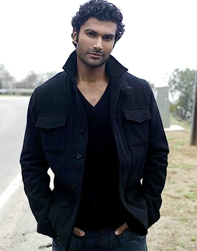 Sendhil Ramamurthy