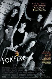 دانلود فیلم Foxfire 1996371518-1526951935