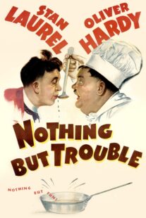 دانلود فیلم Nothing But Trouble 1944404817-445161485