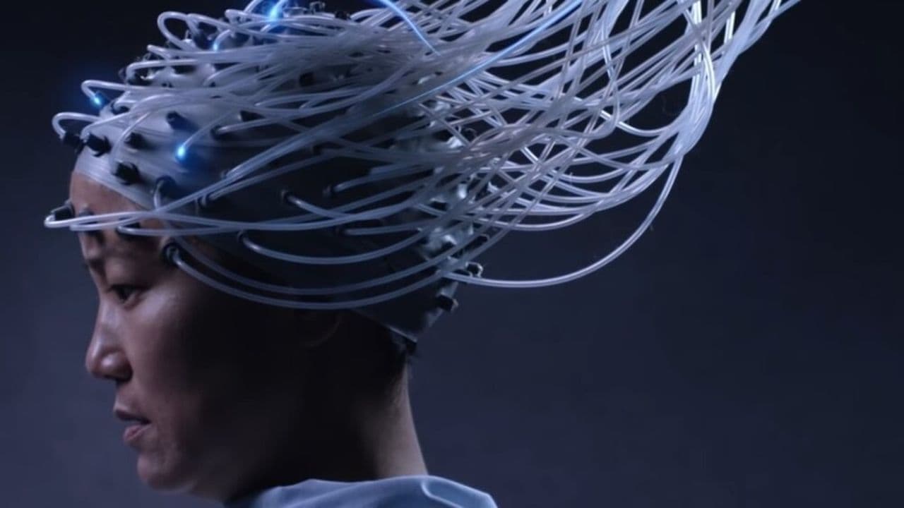 دانلود فیلم Advantageous 2015